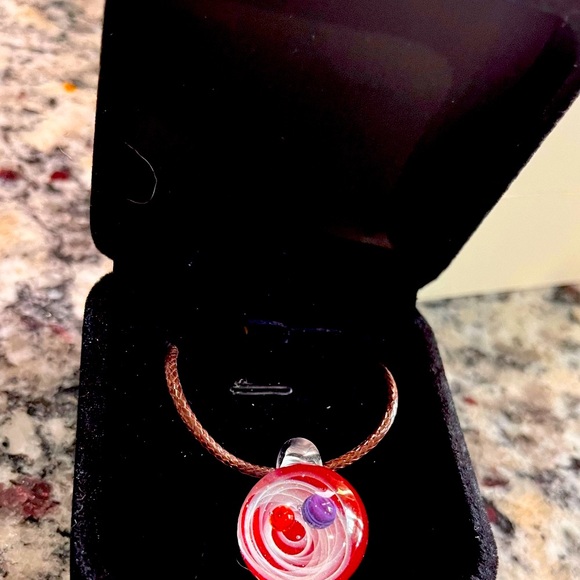 Choose red or blue planet unisex pendant on cording - Picture 4 of 4